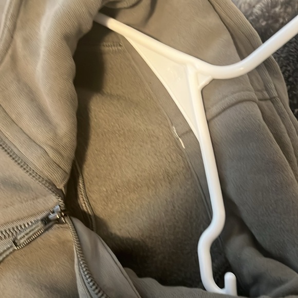 Lululemon scuba half zip - Picture 3 of 4